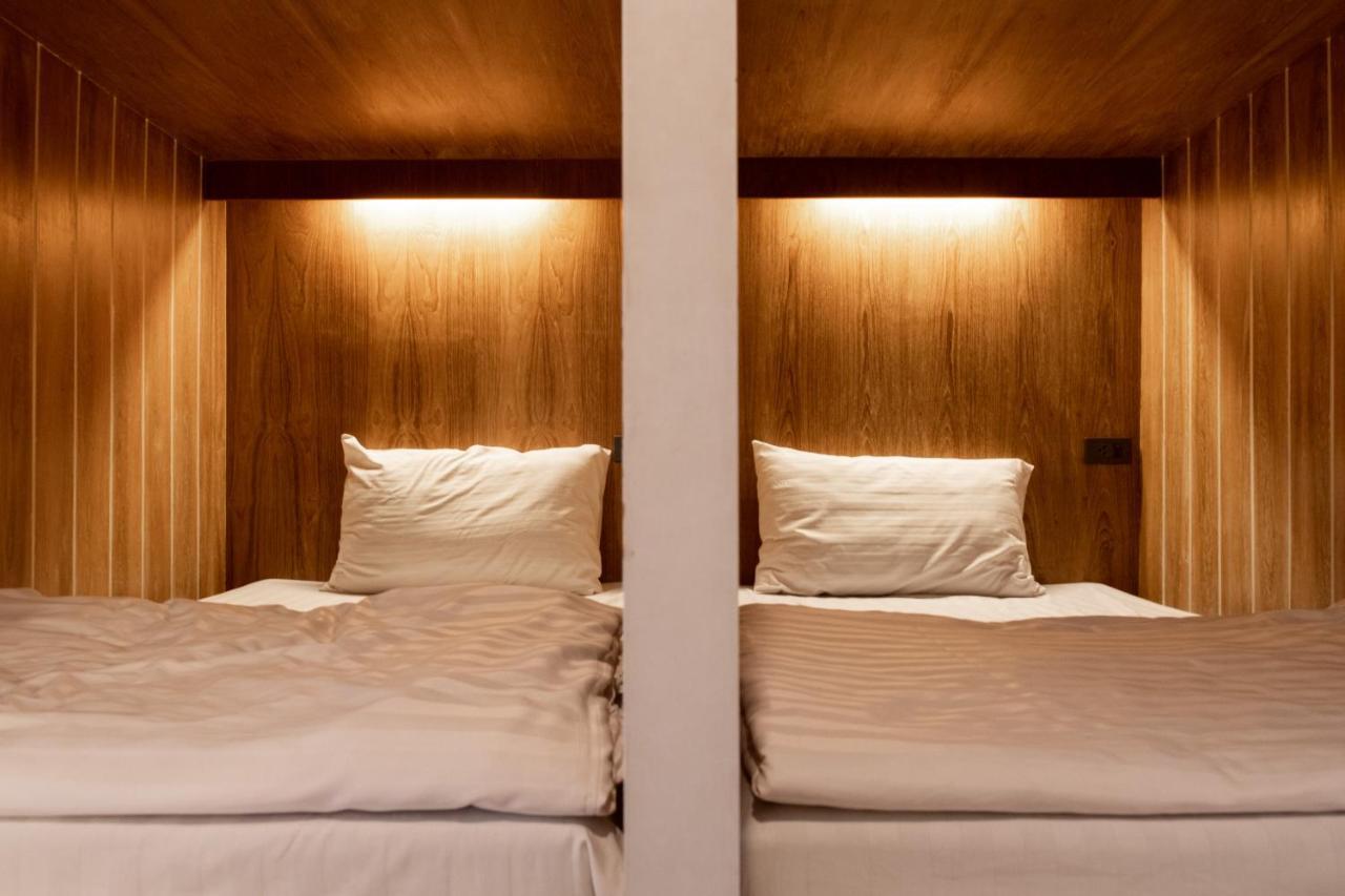 Bed Addict Hostel X Cafe Chiang Mai Exterior foto