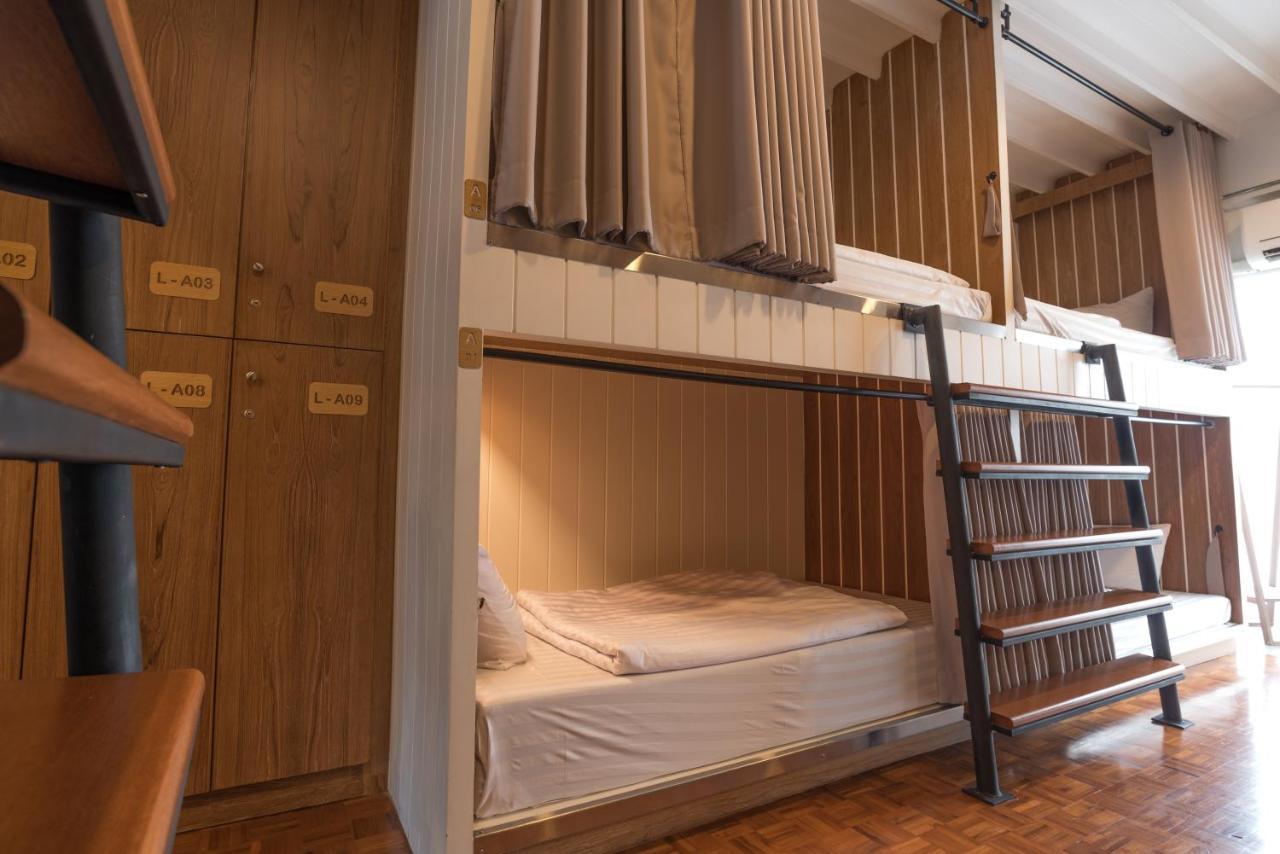Bed Addict Hostel X Cafe Chiang Mai Exterior foto