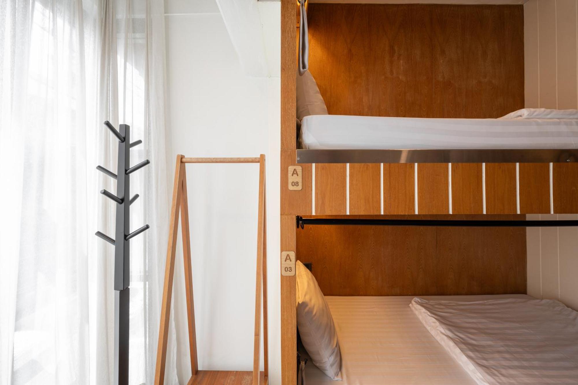 Bed Addict Hostel X Cafe Chiang Mai Exterior foto
