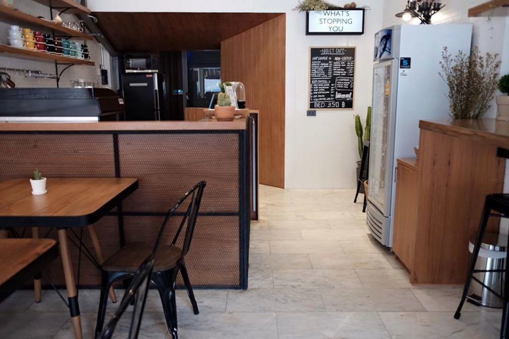Bed Addict Hostel X Cafe Chiang Mai Exterior foto