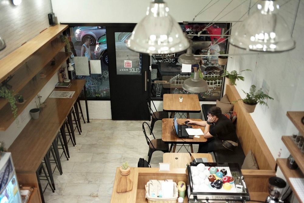 Bed Addict Hostel X Cafe Chiang Mai Exterior foto